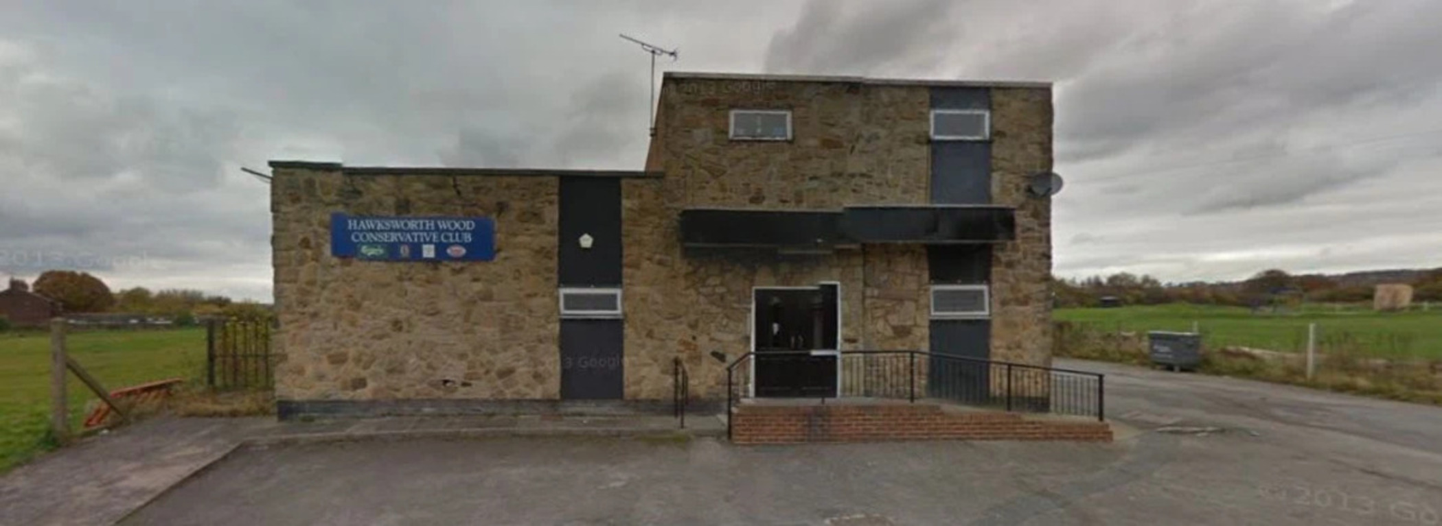 Hawksworth Wood Conservative Club exterior